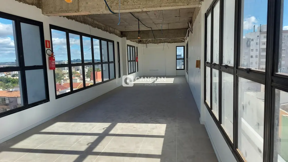 Foto 2 de Sala Comercial com 1 quarto para alugar, 75m2 em Nossa Senhora de Fátima, Santa Maria - RS