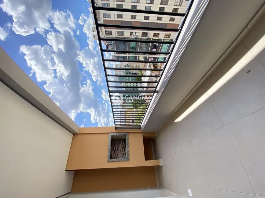 Foto 3 de Apartamento com 2 quartos à venda, 87m2 em Nossa Senhora de Fátima, Santa Maria - RS