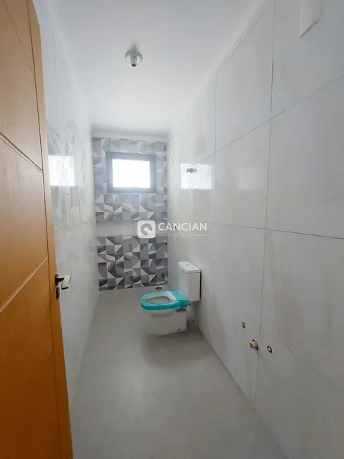 Casa com 3 quartos à venda, 174m2 em Camobi, Santa Maria - RS - imagem 9 Foto 9 de Casa com 3 quartos à venda, 174m2 em Camobi, Santa Maria - RS