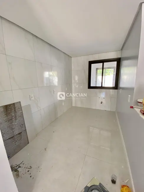 Casa com 3 quartos à venda, 178m2 em Camobi, Santa Maria - RS - imagem 4 Foto 4 de Casa com 3 quartos à venda, 178m2 em Camobi, Santa Maria - RS