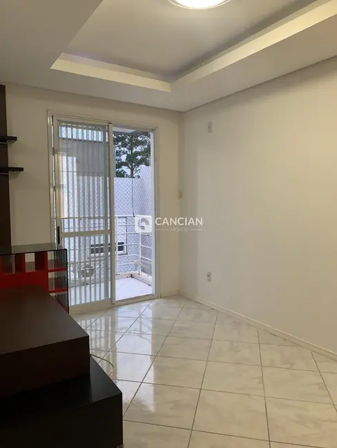 Foto 3 de Apartamento com 2 quartos à venda, 60m2 em Nossa Senhora do Perpétuo Socorro, Santa Maria - RS