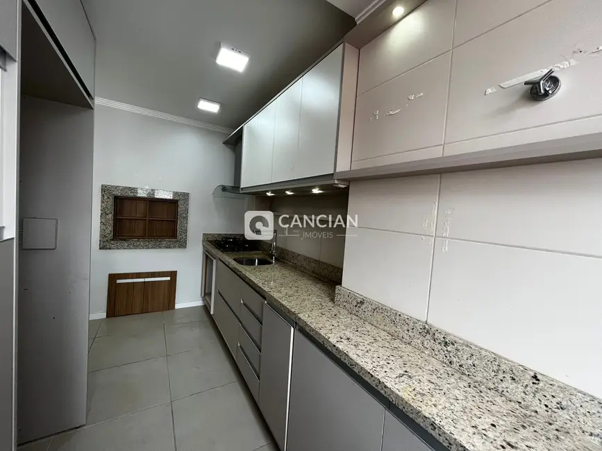 Foto 8 de Apartamento com 2 quartos à venda, 75m2 em Nossa Senhora das Dores, Santa Maria - RS