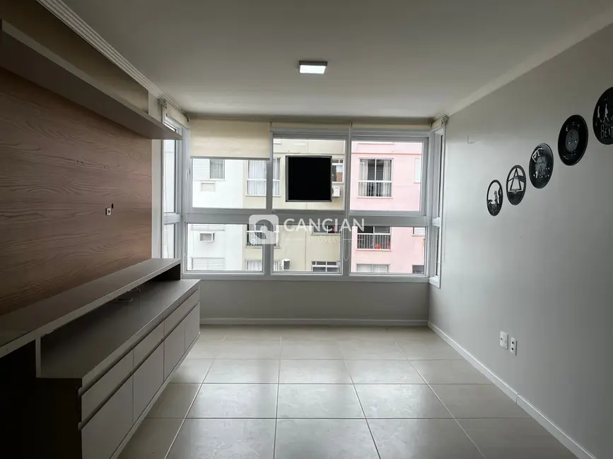 Foto 3 de Apartamento com 2 quartos à venda, 75m2 em Nossa Senhora das Dores, Santa Maria - RS