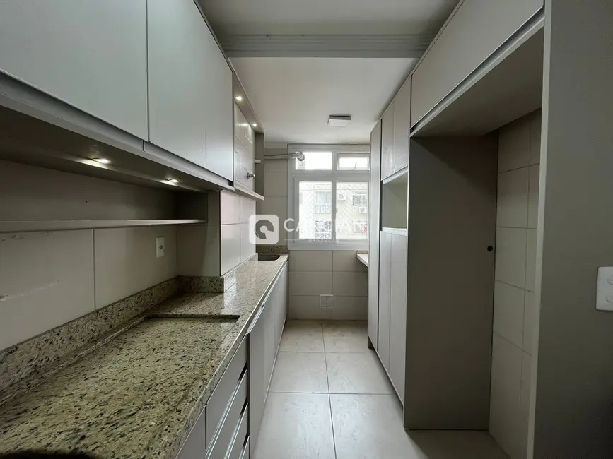 Foto 7 de Apartamento com 2 quartos à venda, 75m2 em Nossa Senhora das Dores, Santa Maria - RS