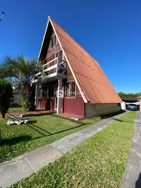 Foto 1 de Casa com 2 quartos à venda, 88m2 em São José, Santa Maria - RS