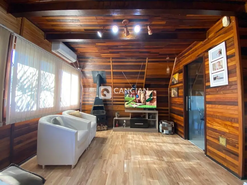 Casa com 2 quartos à venda, 88m2 em São José, Santa Maria - RS - imagem 3 Foto 3 de Casa com 2 quartos à venda, 88m2 em São José, Santa Maria - RS