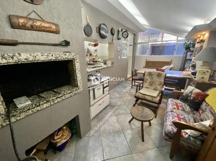 Foto 7 de Apartamento com 3 quartos à venda, 138m2 em Centro, Santa Maria - RS