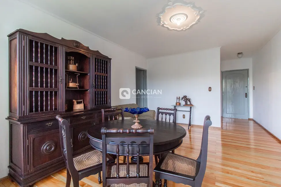 Foto 4 de Cobertura com 3 quartos à venda, 172m2 em Nossa Senhora das Dores, Santa Maria - RS