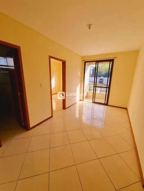 Foto 5 de Apartamento com 1 quarto à venda, 44m2 em Nossa Senhora de Fátima, Santa Maria - RS