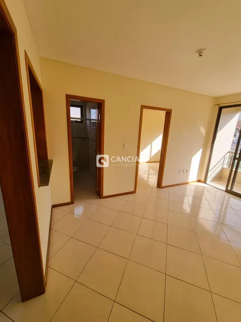 Foto 4 de Apartamento com 1 quarto à venda, 44m2 em Nossa Senhora de Fátima, Santa Maria - RS