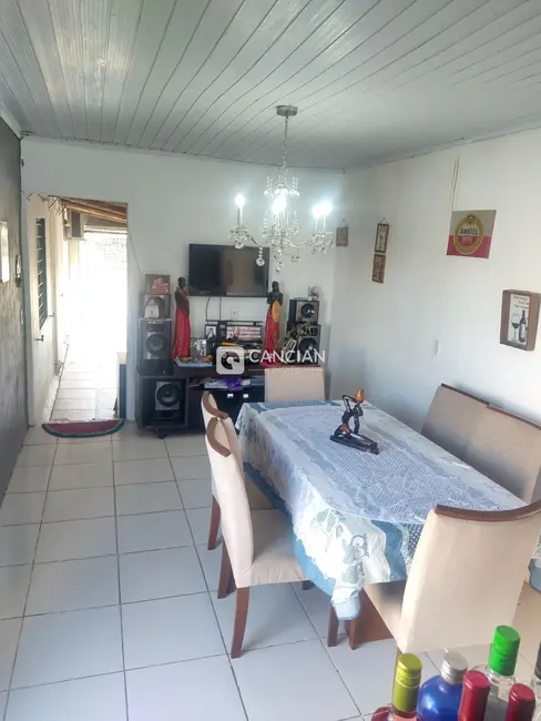 Casa com 3 quartos à venda, 92m2 em Tancredo Neves, Santa Maria - RS - imagem 5 Foto 5 de Casa com 3 quartos à venda, 92m2 em Tancredo Neves, Santa Maria - RS