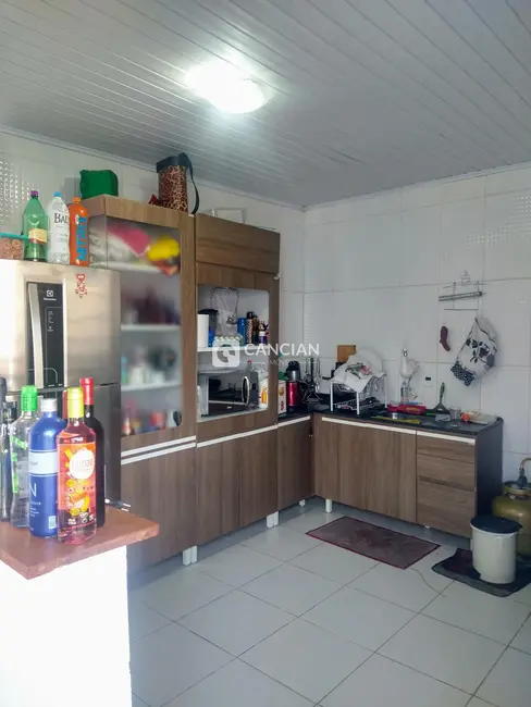 Casa com 3 quartos à venda, 92m2 em Tancredo Neves, Santa Maria - RS - imagem 7 Foto 7 de Casa com 3 quartos à venda, 92m2 em Tancredo Neves, Santa Maria - RS