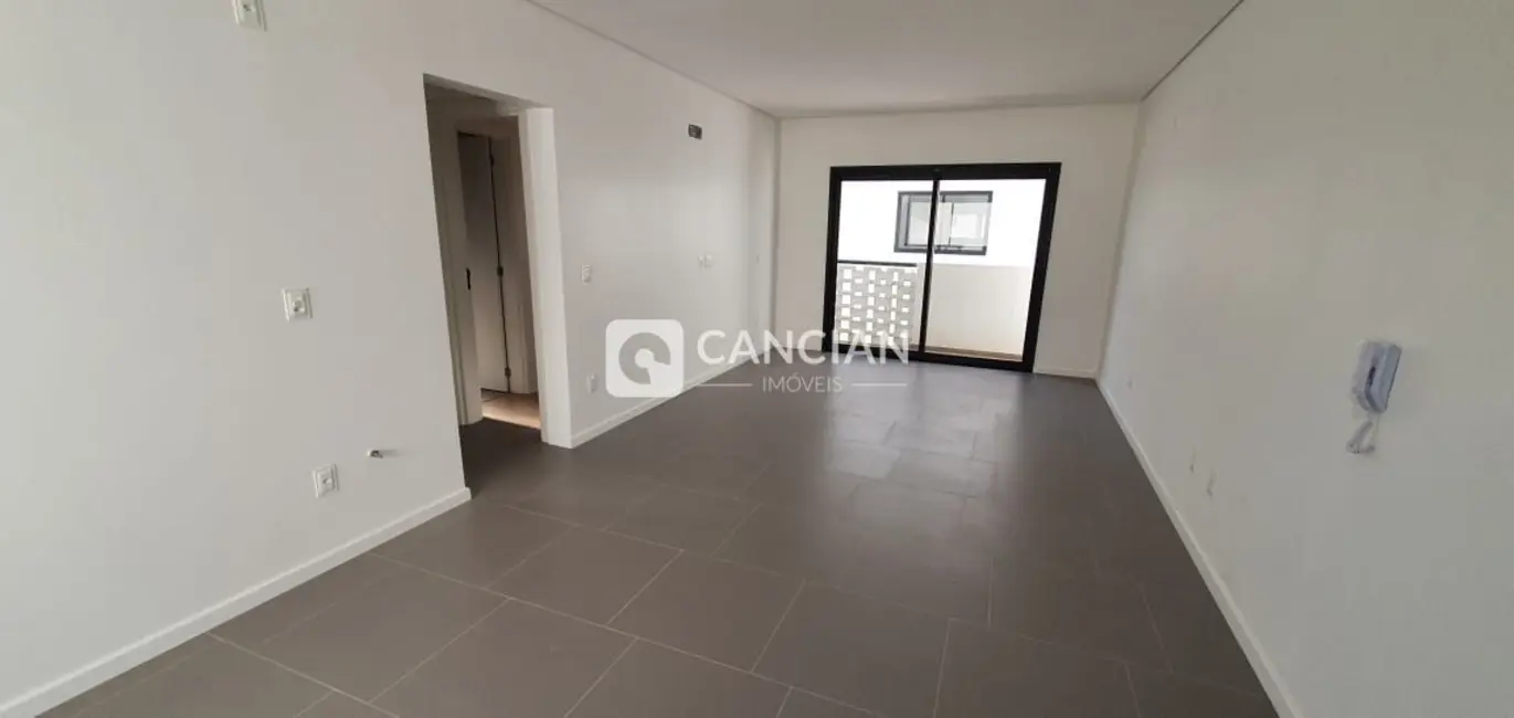 Foto 9 de Apartamento com 2 quartos à venda, 91m2 em Camobi, Santa Maria - RS