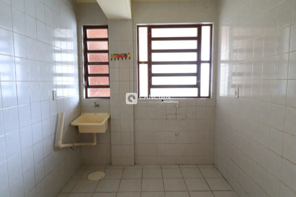 Apartamento com 1 quarto para alugar, 42m2 em Nossa Senhora de Fátima, Santa Maria - RS - imagem 6 Foto 6 de Apartamento com 1 quarto para alugar, 42m2 em Nossa Senhora de Fátima, Santa Maria - RS
