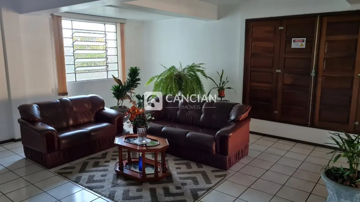 Foto 2 de Apartamento com 2 quartos à venda, 69m2 em Centro, Santa Maria - RS