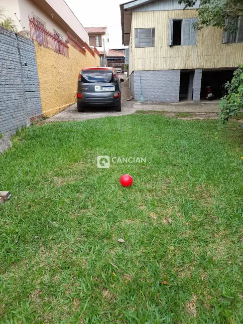 Foto 2 de Terreno / Lote com 3 quartos à venda, 300m2 em São José, Santa Maria - RS