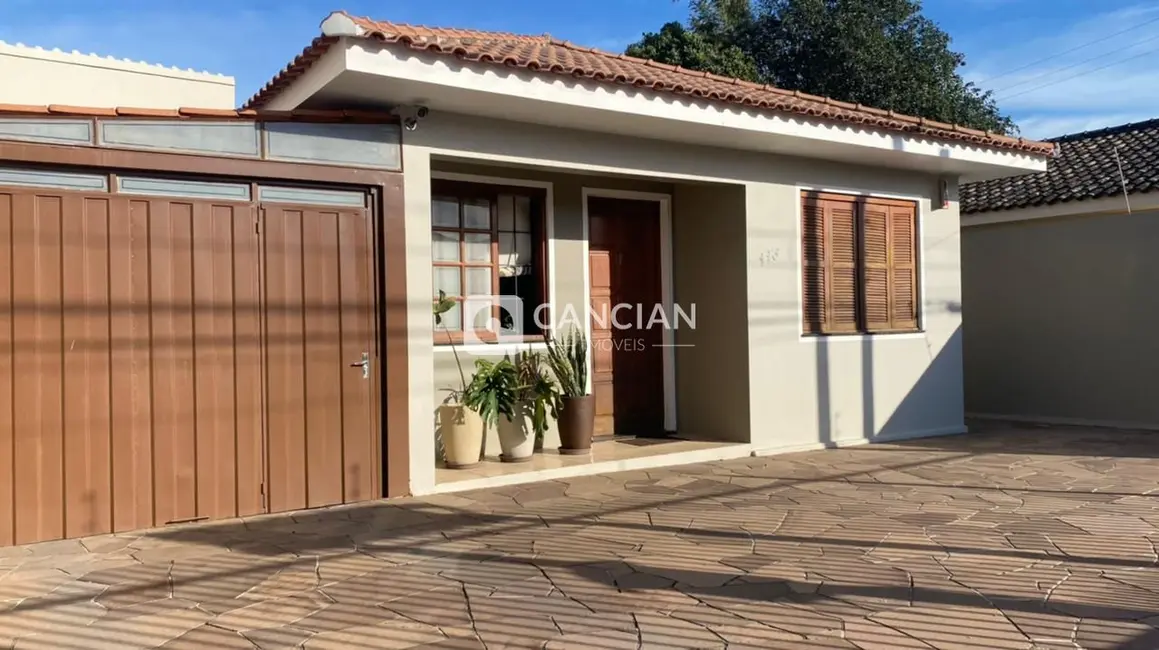 Foto 1 de Casa com 3 quartos à venda, 202m2 em Nossa Senhora do Rosário, Santa Maria - RS