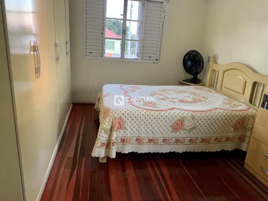Casa com 4 quartos à venda, 220m2 em Chácara das Flores, Santa Maria - RS - imagem 6 Foto 6 de Casa com 4 quartos à venda, 220m2 em Chácara das Flores, Santa Maria - RS