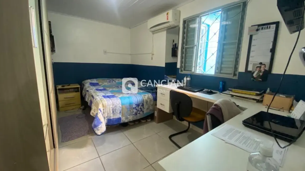 Casa com 4 quartos à venda, 130m2 em Juscelino Kubitschek, Santa Maria - RS - imagem 8 Foto 8 de Casa com 4 quartos à venda, 130m2 em Juscelino Kubitschek, Santa Maria - RS