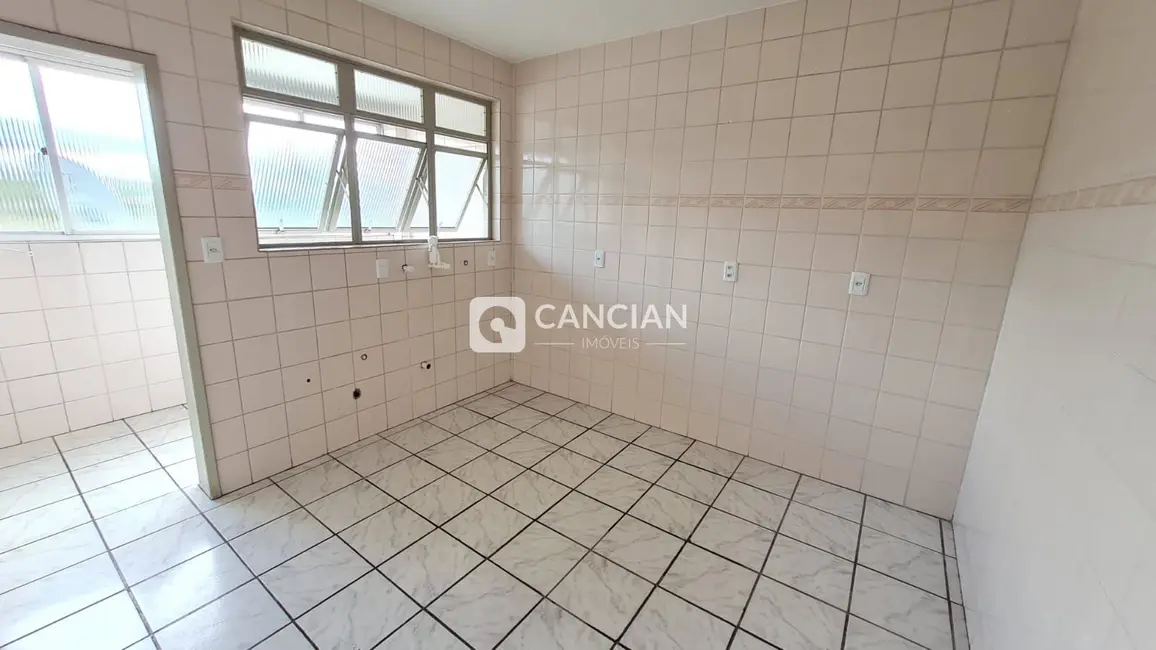 Foto 2 de Apartamento com 2 quartos à venda, 74m2 em Camobi, Santa Maria - RS