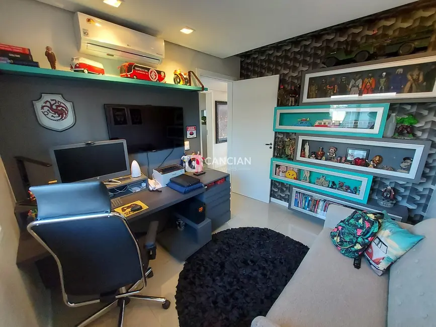 Apartamento com 3 quartos à venda, 237m2 em Nossa Senhora de Lourdes, Santa Maria - RS - imagem 5 Foto 5 de Apartamento com 3 quartos à venda, 237m2 em Nossa Senhora de Lourdes, Santa Maria - RS