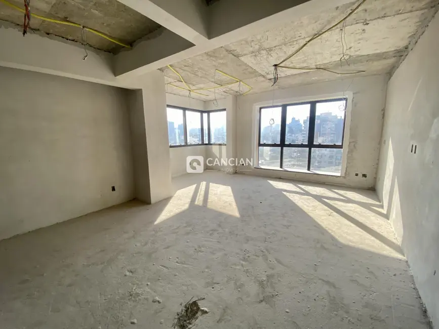 Foto 6 de Apartamento com 3 quartos à venda, 222m2 em Nossa Senhora de Fátima, Santa Maria - RS