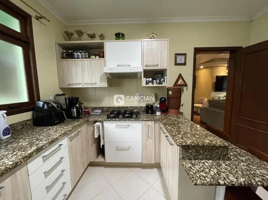 Cobertura com 3 quartos à venda, 176m2 em Camobi, Santa Maria - RS - imagem 7 Foto 7 de Cobertura com 3 quartos à venda, 176m2 em Camobi, Santa Maria - RS