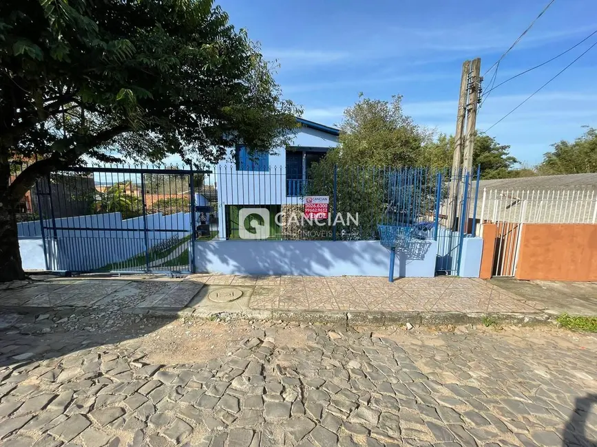 Foto 2 de Casa com 3 quartos à venda, 140m2 em Camobi, Santa Maria - RS