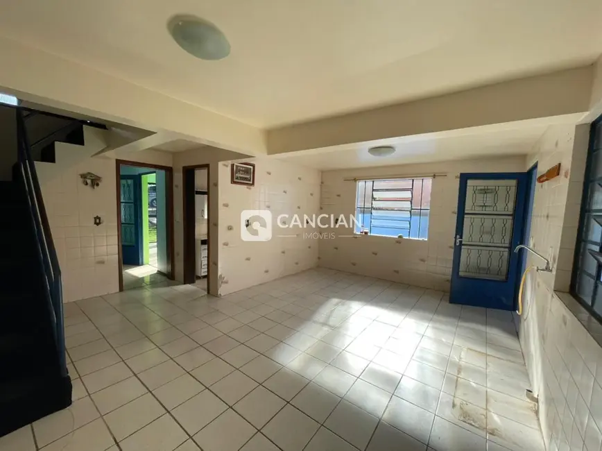 Casa com 3 quartos à venda, 140m2 em Camobi, Santa Maria - RS - imagem 9 Foto 9 de Casa com 3 quartos à venda, 140m2 em Camobi, Santa Maria - RS