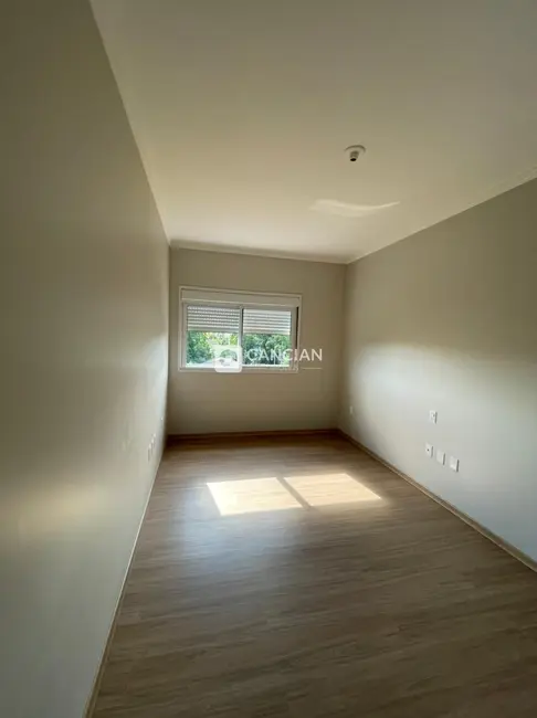 Foto 8 de Apartamento com 2 quartos à venda, 80m2 em Camobi, Santa Maria - RS