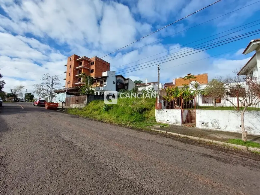Foto 3 de Terreno / Lote à venda, 294m2 em São José, Santa Maria - RS