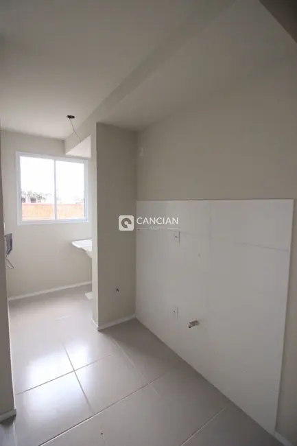 Foto 8 de Apartamento com 2 quartos à venda, 50m2 em Patronato, Santa Maria - RS