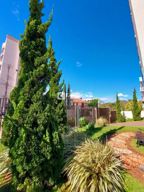 Apartamento com 3 quartos à venda, 125m2 em Nossa Senhora de Lourdes, Santa Maria - RS - imagem 3 Foto 3 de Apartamento com 3 quartos à venda, 125m2 em Nossa Senhora de Lourdes, Santa Maria - RS