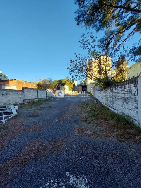 Foto 6 de Terreno / Lote à venda, 1997m2 em Centro, Santa Maria - RS