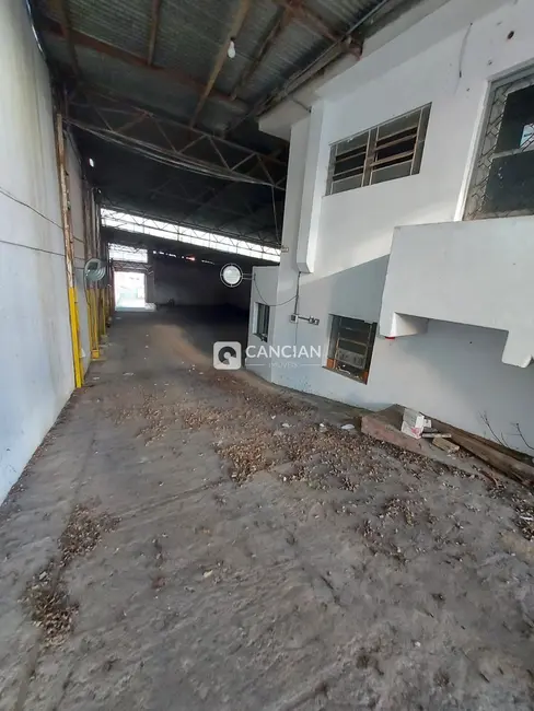 Foto 1 de Terreno / Lote à venda, 1997m2 em Centro, Santa Maria - RS