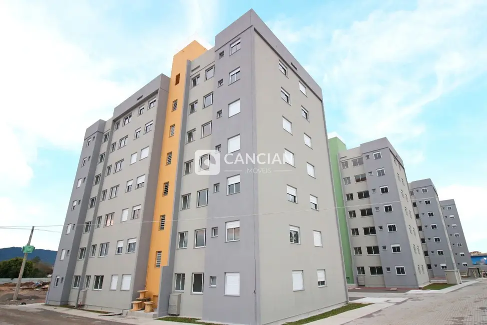 Foto 1 de Apartamento com 2 quartos à venda, 50m2 em Patronato, Santa Maria - RS