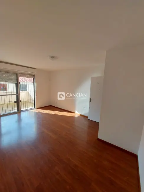 Foto 3 de Apartamento com 3 quartos à venda, 110m2 em Nossa Senhora das Dores, Santa Maria - RS