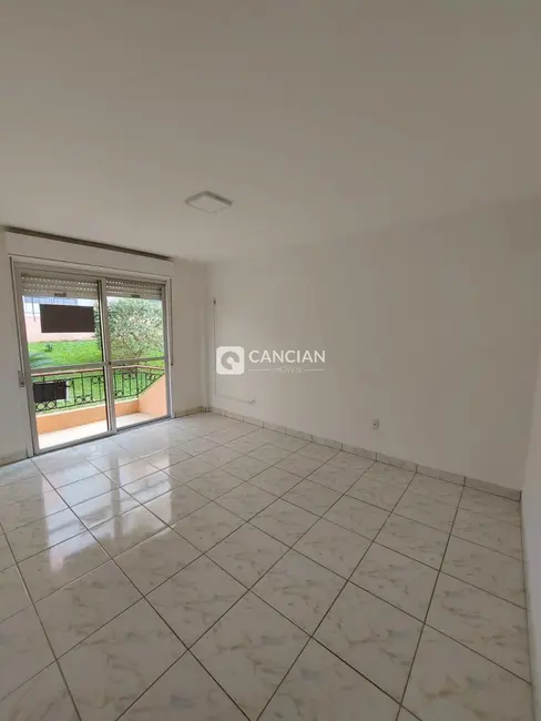 Foto 6 de Apartamento com 3 quartos à venda, 110m2 em Nossa Senhora das Dores, Santa Maria - RS