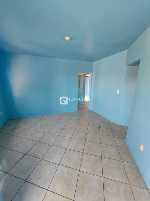 Casa com 2 quartos à venda, 90m2 em Camobi, Santa Maria - RS - imagem 4 Foto 4 de Casa com 2 quartos à venda, 90m2 em Camobi, Santa Maria - RS