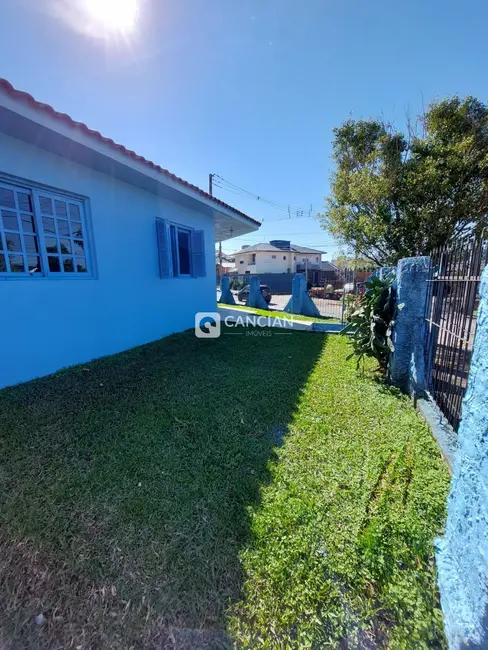 Casa com 2 quartos à venda, 90m2 em Camobi, Santa Maria - RS - imagem 3 Foto 3 de Casa com 2 quartos à venda, 90m2 em Camobi, Santa Maria - RS