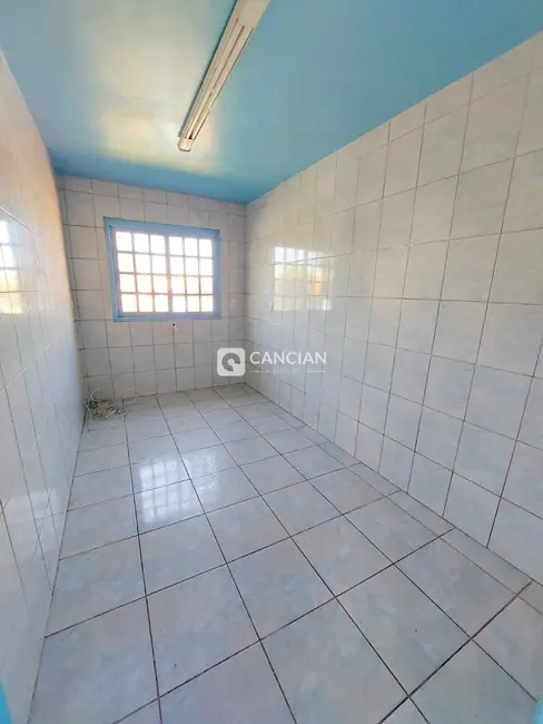 Casa com 2 quartos à venda, 90m2 em Camobi, Santa Maria - RS - imagem 9 Foto 9 de Casa com 2 quartos à venda, 90m2 em Camobi, Santa Maria - RS