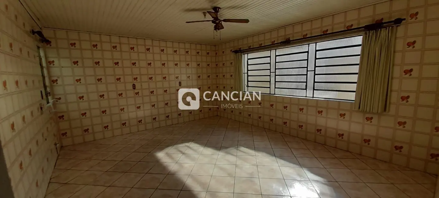 Foto 8 de Casa com 4 quartos à venda, 175m2 em Centro, Santa Maria - RS