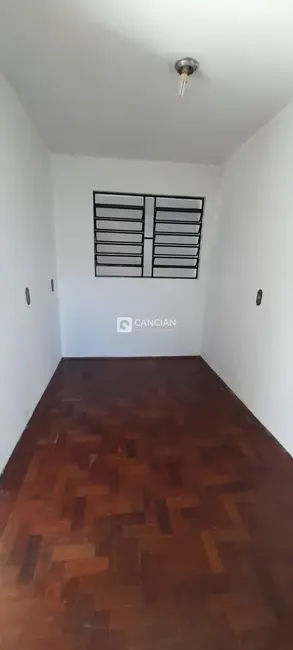 Foto 5 de Casa com 4 quartos à venda, 175m2 em Centro, Santa Maria - RS