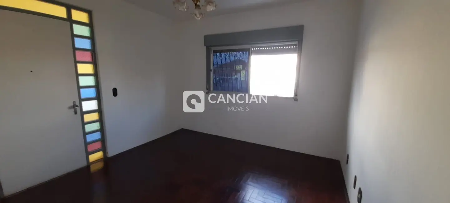 Foto 3 de Casa com 4 quartos à venda, 175m2 em Centro, Santa Maria - RS