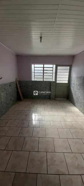 Foto 9 de Casa com 4 quartos à venda, 175m2 em Centro, Santa Maria - RS
