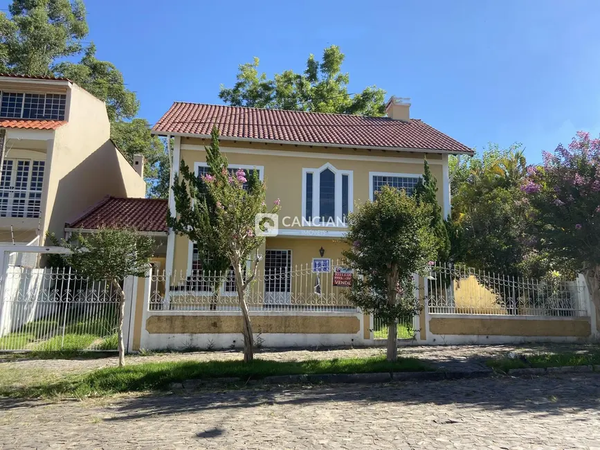 Foto 1 de Casa com 4 quartos à venda, 387m2 em São José, Santa Maria - RS