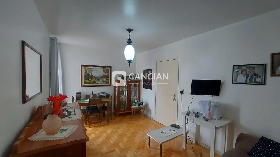 Foto 2 de Apartamento com 1 quarto à venda, 48m2 em Nossa Senhora de Fátima, Santa Maria - RS
