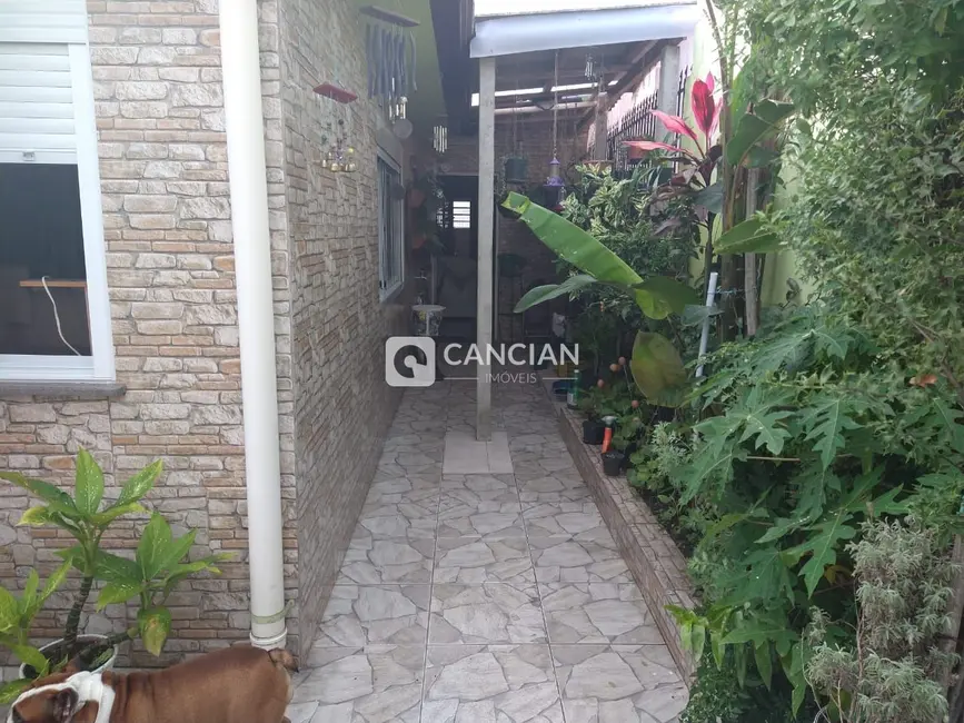 Casa com 3 quartos à venda, 170m2 em Santa Maria - RS - imagem 2 Foto 2 de Casa com 3 quartos à venda, 170m2 em Santa Maria - RS