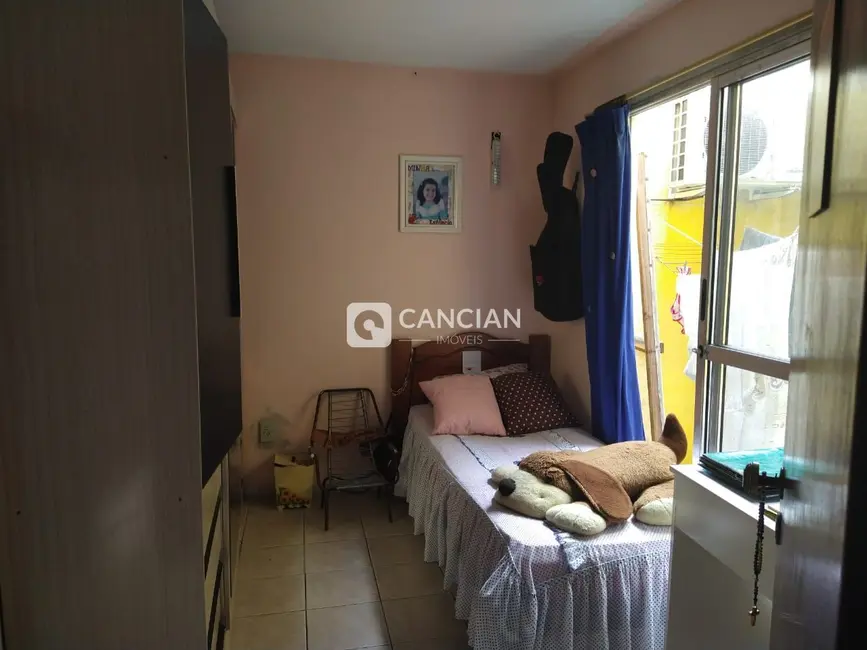 Casa com 3 quartos à venda, 170m2 em Santa Maria - RS - imagem 9 Foto 9 de Casa com 3 quartos à venda, 170m2 em Santa Maria - RS