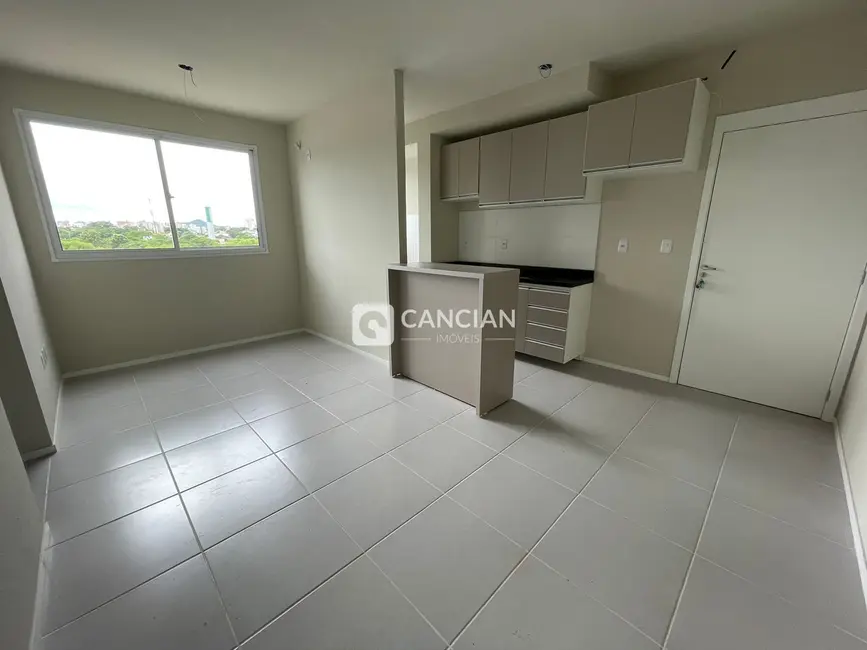 Foto 4 de Apartamento com 2 quartos à venda, 47m2 em Patronato, Santa Maria - RS